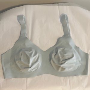 Knix Padded V-Neck Bra - Blue Ice / Size 4